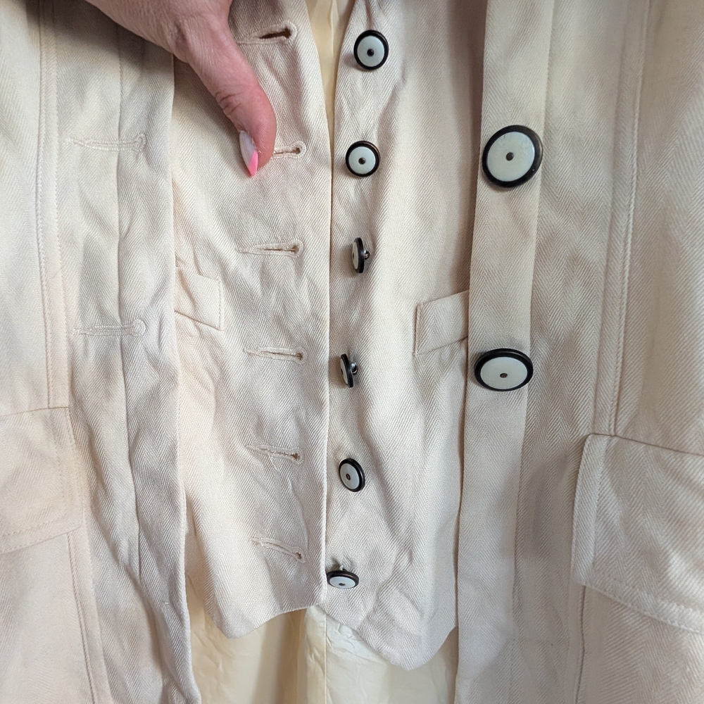Women's Cream Blazer by WR - Picture 8 of 14